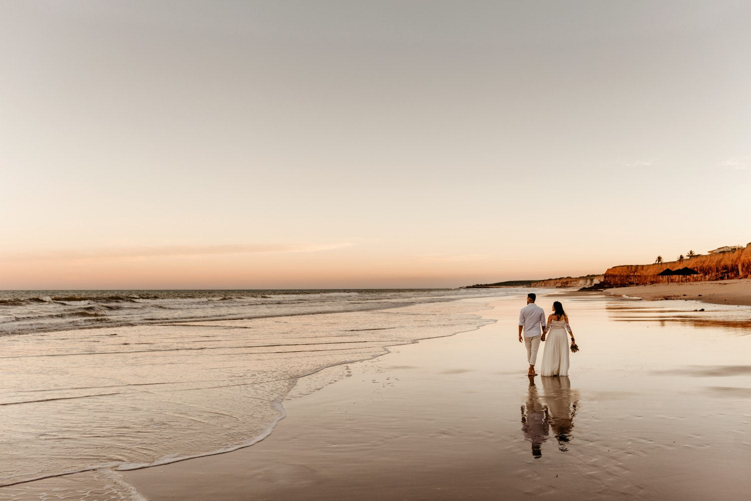 Embracing Elegance: Plus Size Formal Dresses for a Breathtaking Beach Wedding in Australia
