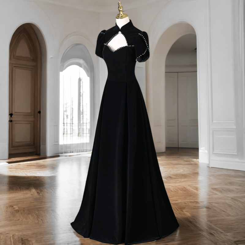 Plus Size Keyhole Black Short Sleeve Evening Dress - Side View