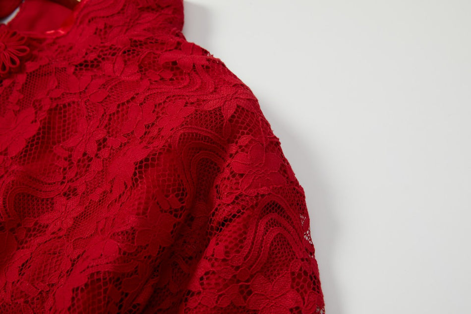 Saige Plus Size Red Long Sleeve Qipao