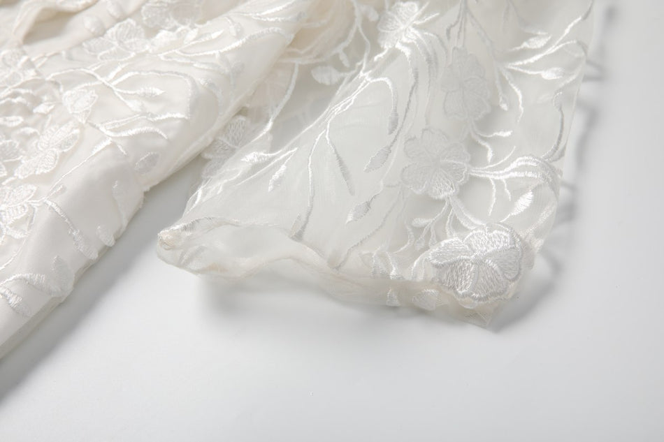 Plus Size White Lace Pencil Dress