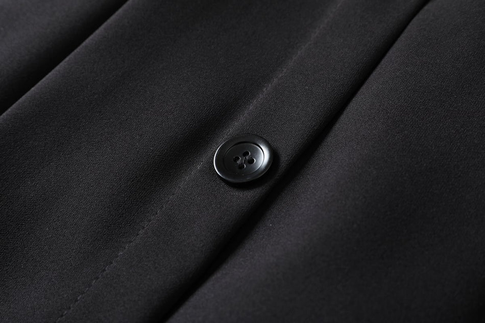 Olive Plus Size Black Pleated Skirt