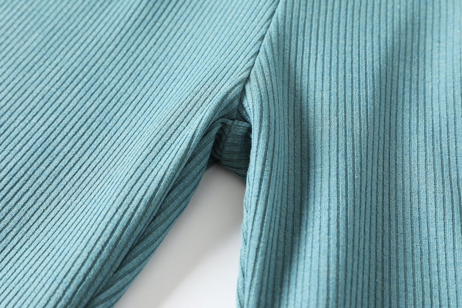 Pearly Plus Size Wide Leg Culottes Long Pants (Black, Green, Beige, Dark grey)