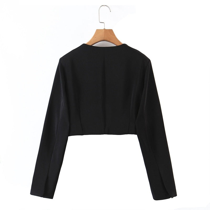 Plus Size Crop Blazer