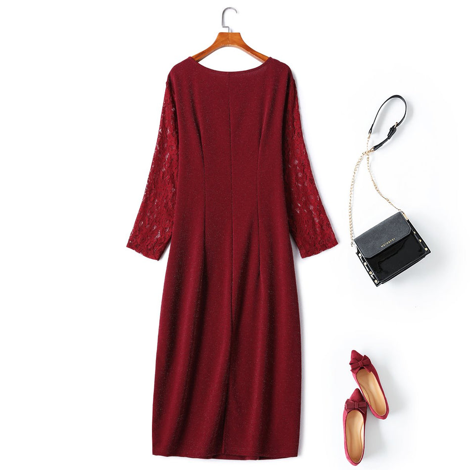 Calandra Plus Size Lace Fitted Cocktail Dress