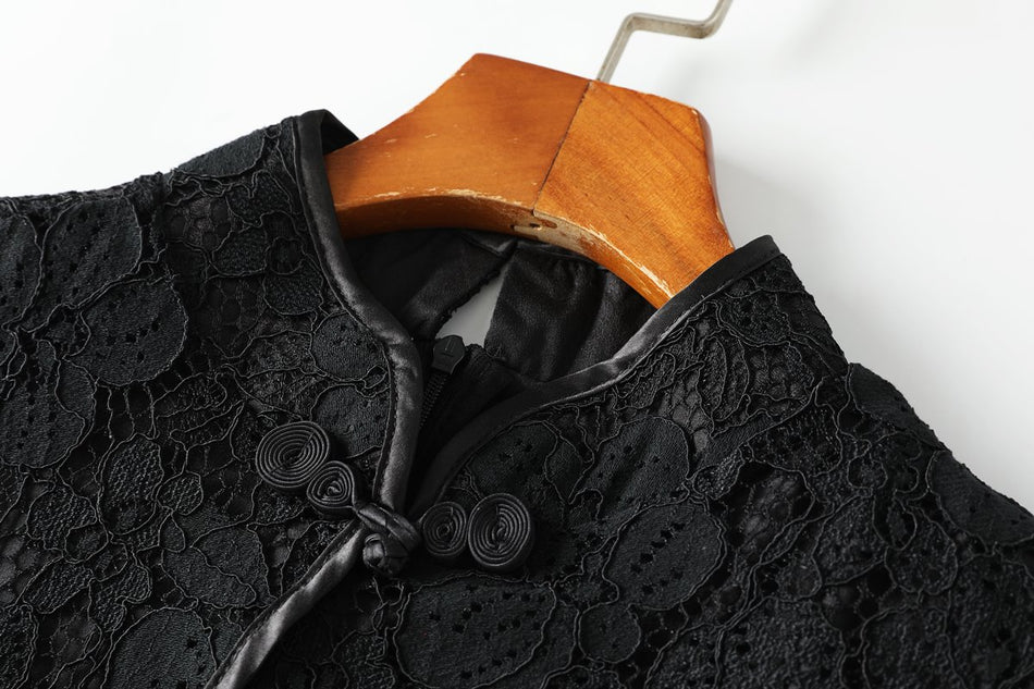 Roxana Plus Size Modern Cheongsam