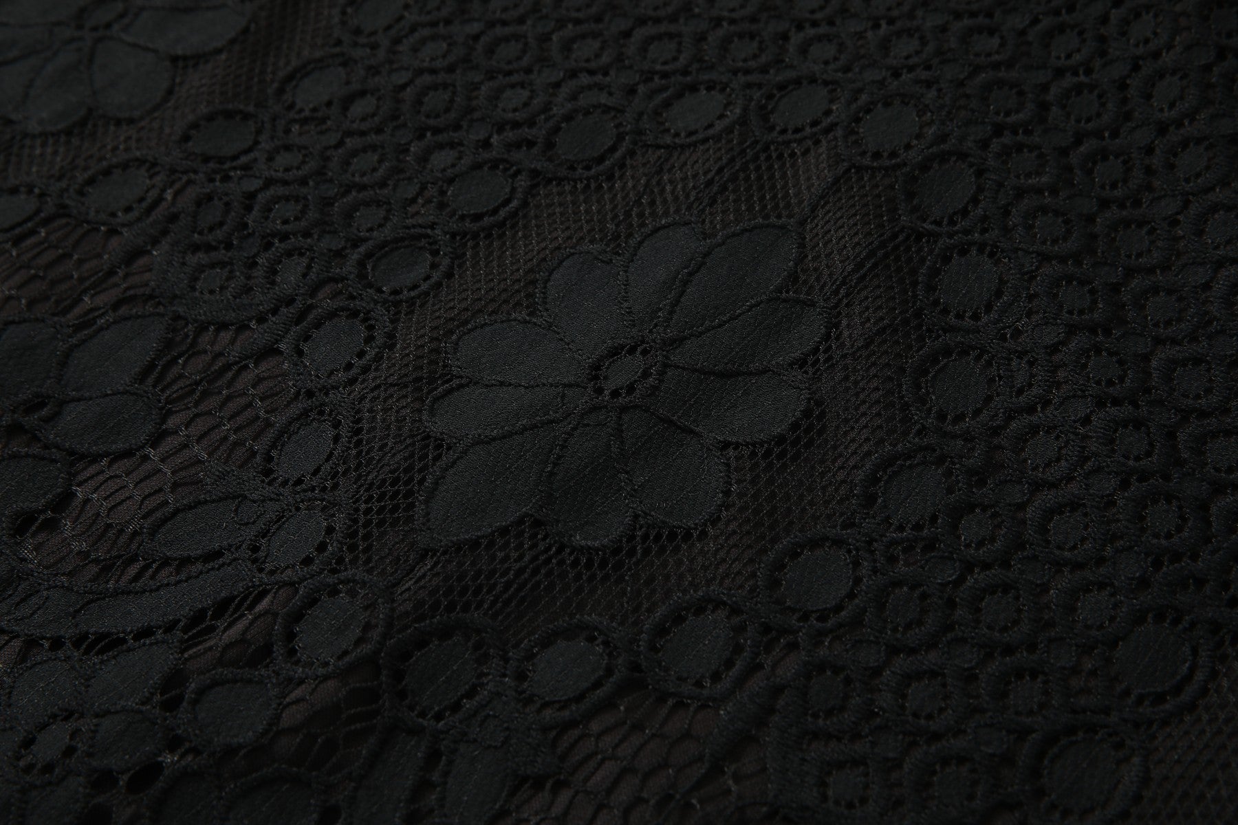 Cap Sleeves Long Dresses with Lace Bodice Black Plus Size