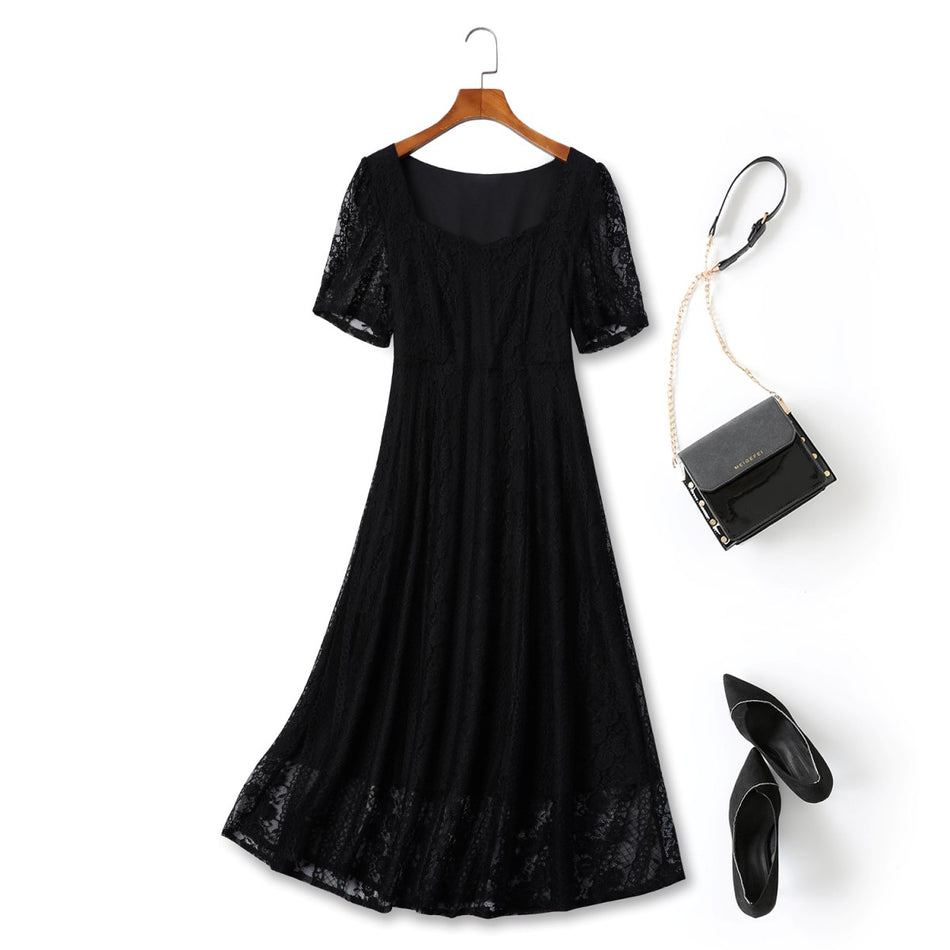 Plus Size Black Square Neck Lace Midi Dress