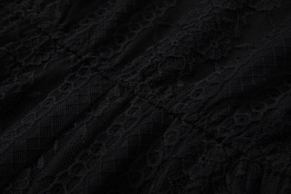 Plus Size Black Square Neck Lace Midi Dress
