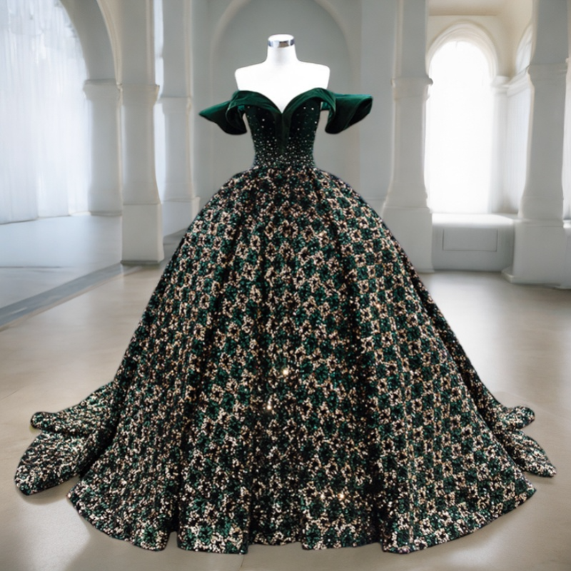 Kallie Plus Size Emerald Green Gown Hello Curve