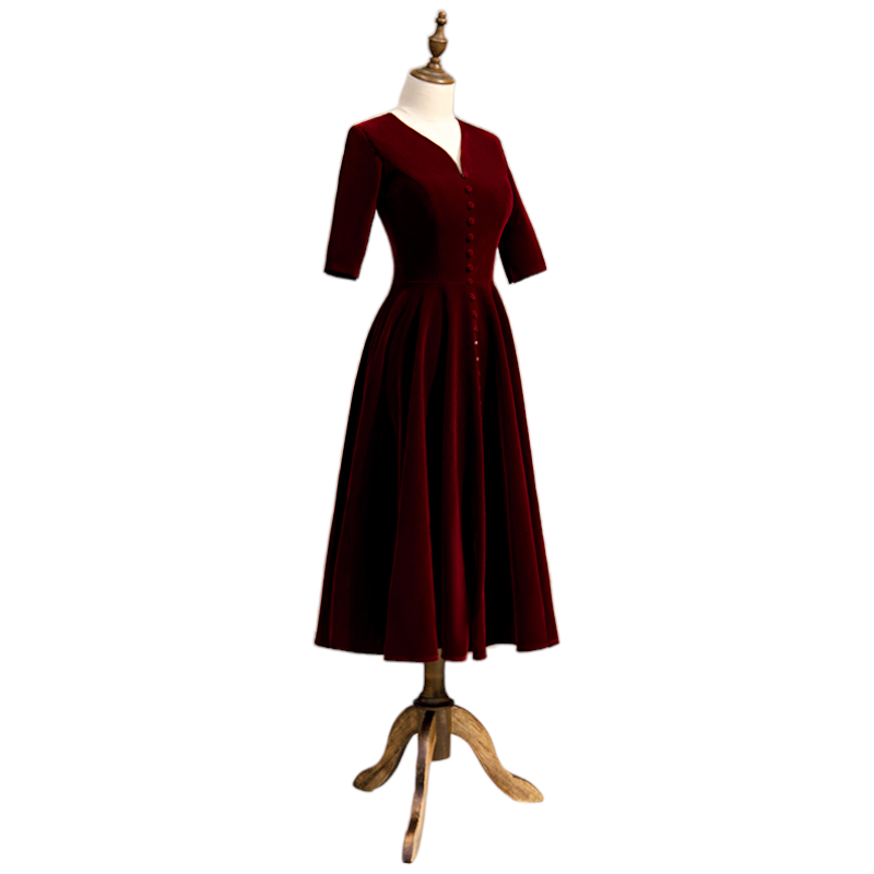 Plus Size Round-Neck Detailed Midi Dress