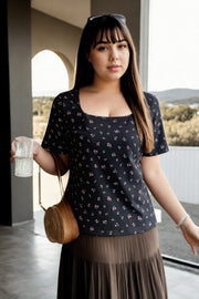 Plus Size Square Neck Floral Ribbed Tee