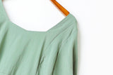 Chrysanthe Plus Size Sweetheart Neckline Mid Sleeve Dress (Green, Black)