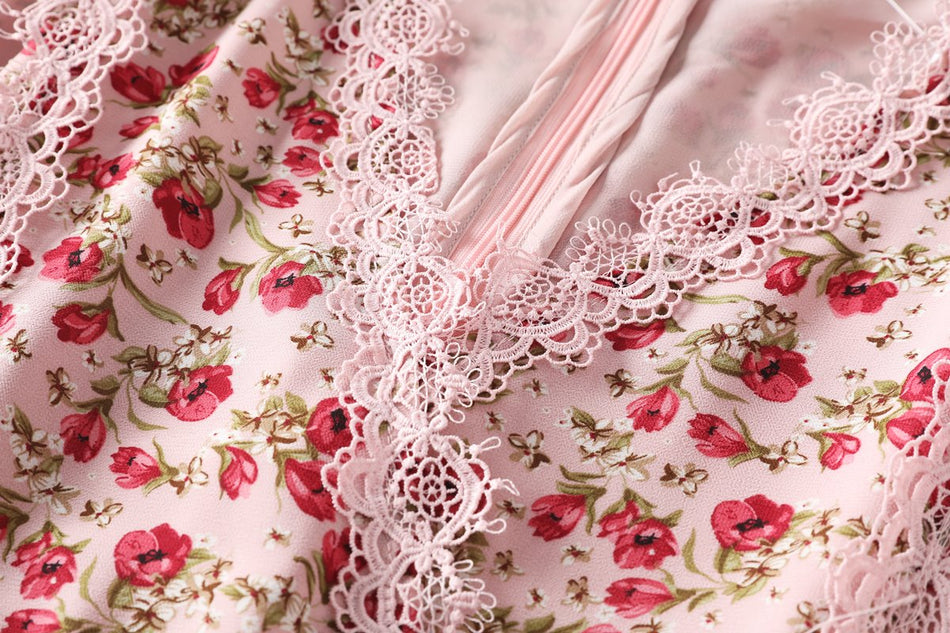 Danna Plus Size Pink Floral Midi Dress