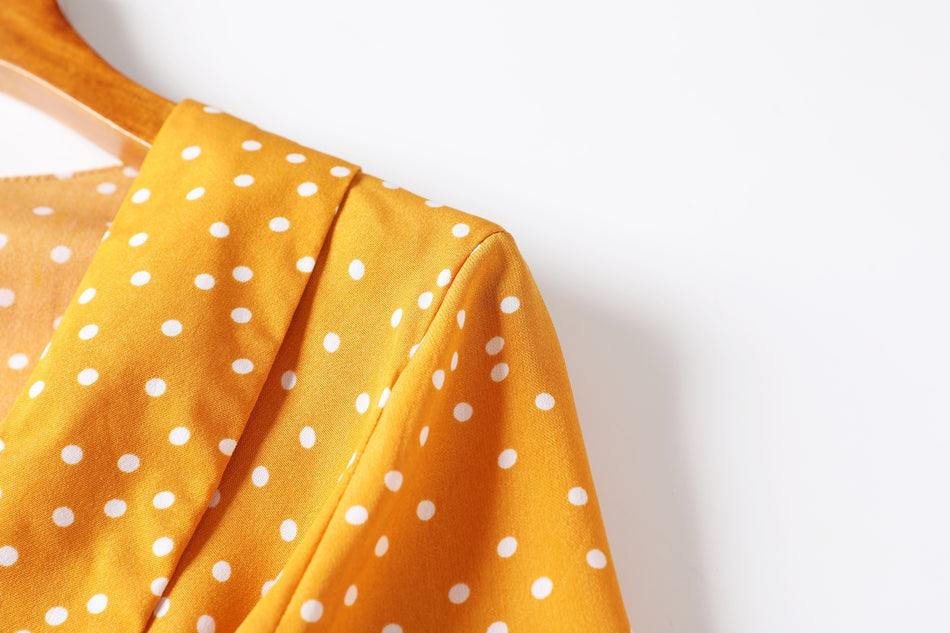 Isabella Plus Size Polka Dots V Neck Wrap Neckline Waist Tie Short Sleeve Dress (Yellow, Black, White)